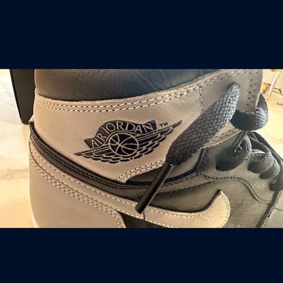 Jordan 1 Shadow - Picture 7 of 7